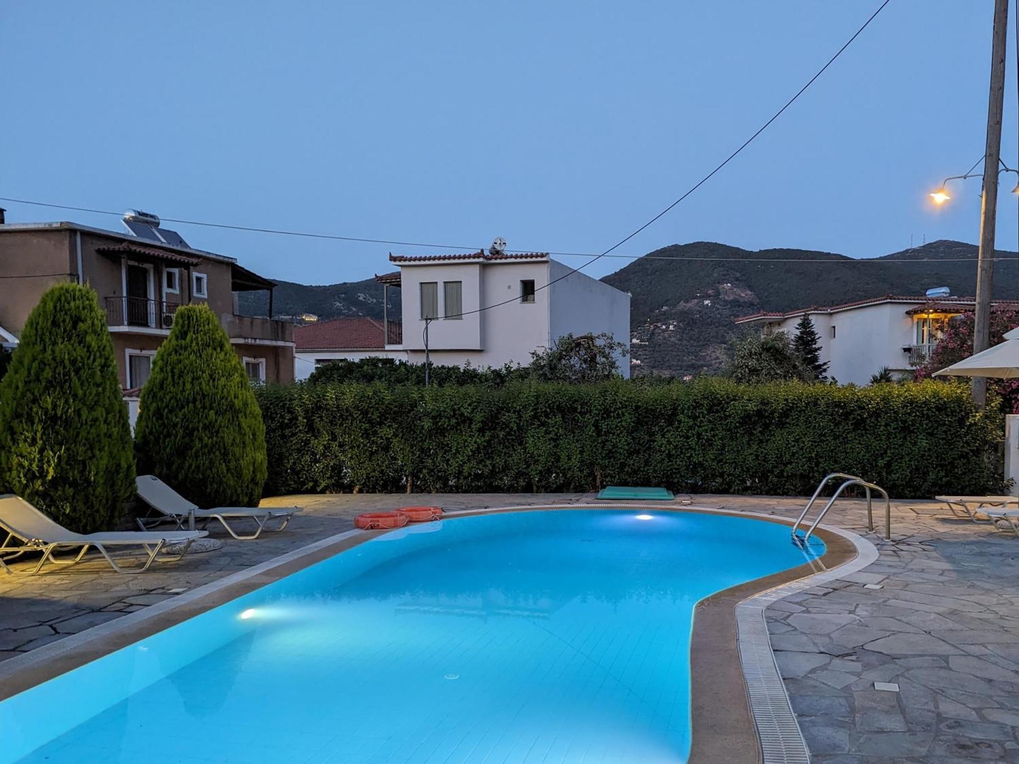 Guesthouse Christos Skopelos Exteriér fotografie